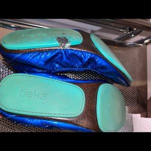 Tieks -size 10-Sapphire Patent